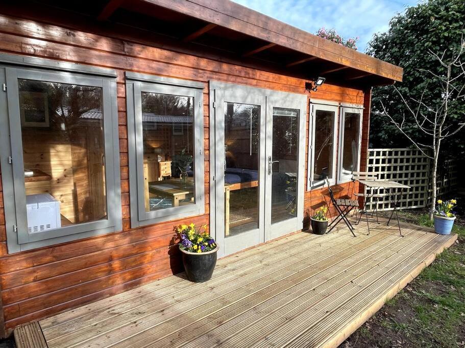 The Bee Hive Garden Room Дорчестер Екстер'єр фото
